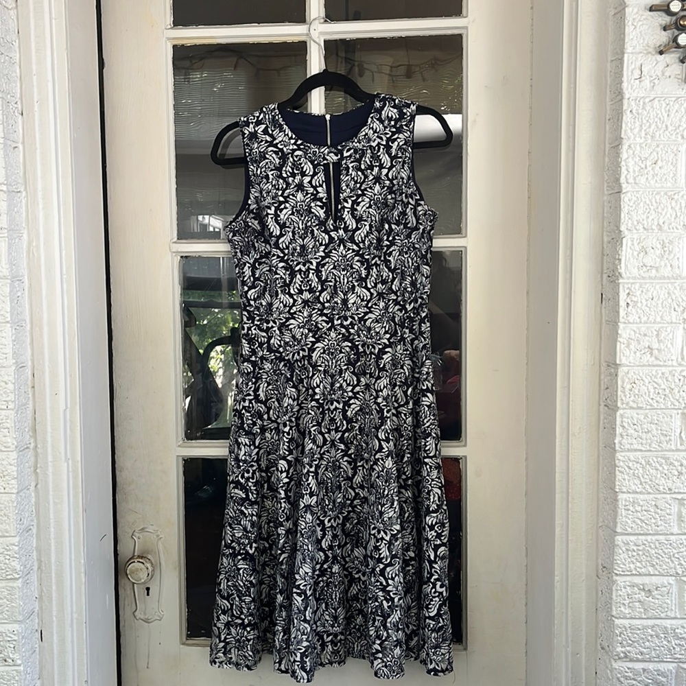 I am selling a size 8 Danny and nicole dress